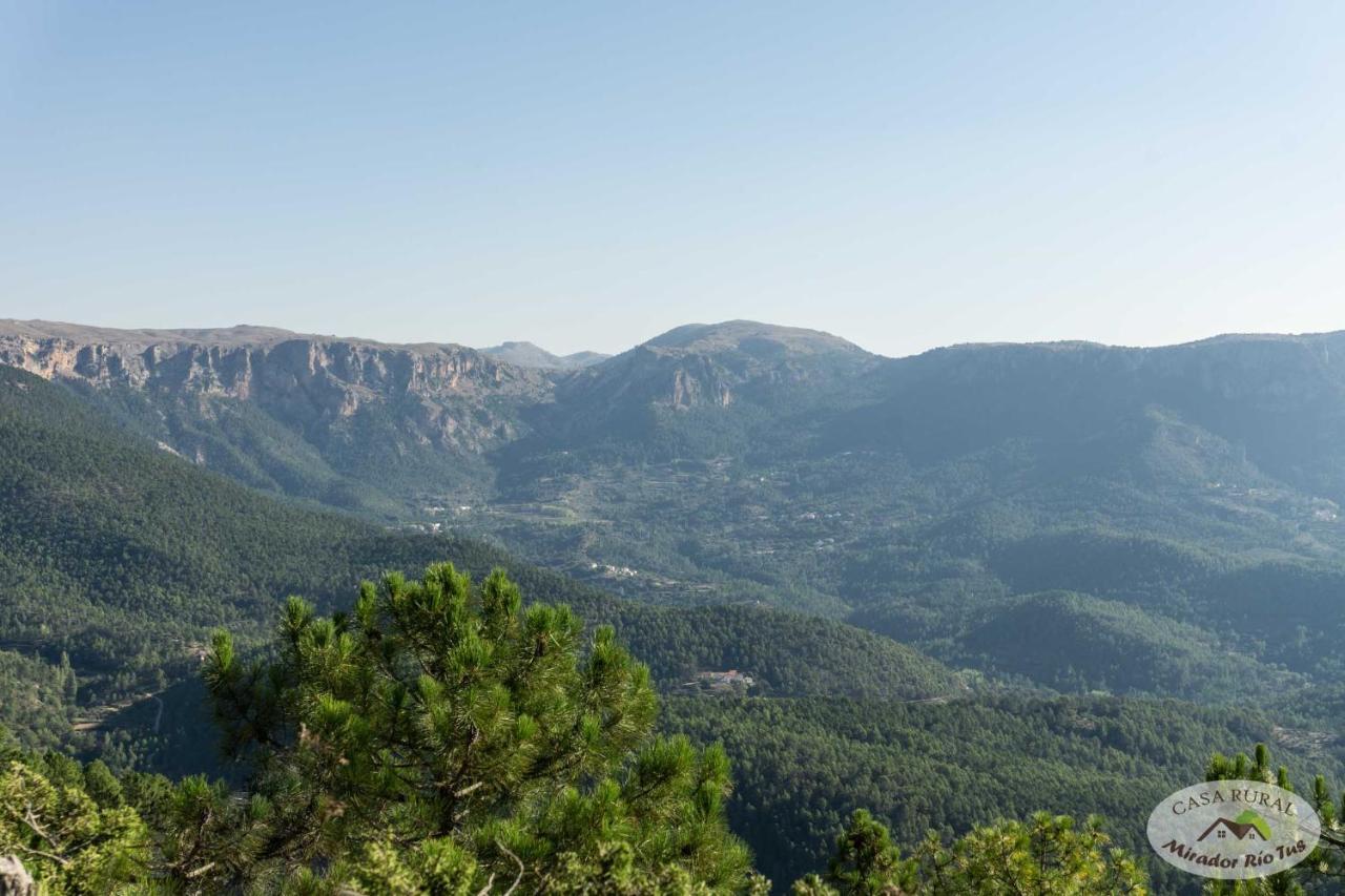 Casa Rural Mirador Del Rio Tus, En Yeste Kültér fotó