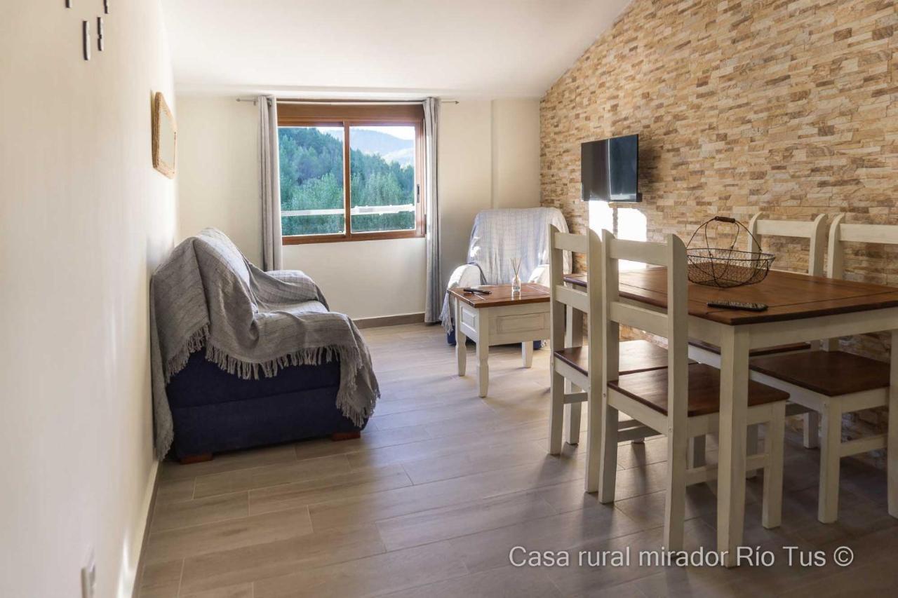 Casa Rural Mirador Del Rio Tus, En Yeste Kültér fotó