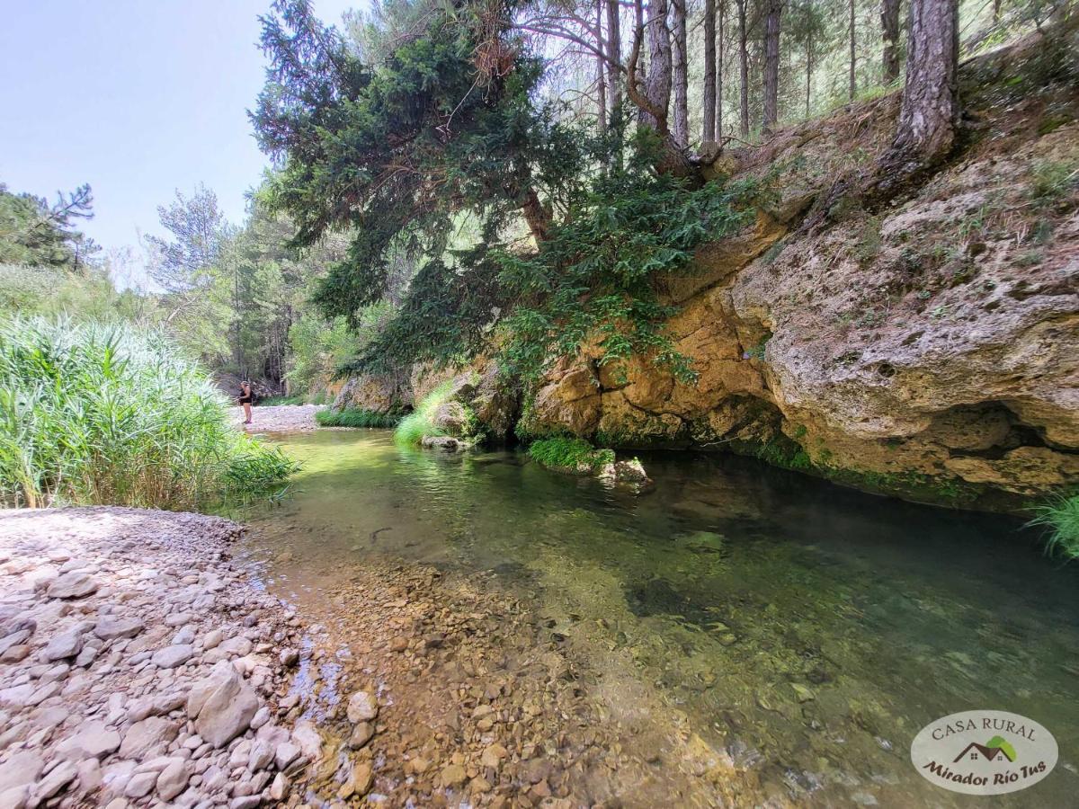 Casa Rural Mirador Del Rio Tus, En Yeste Kültér fotó